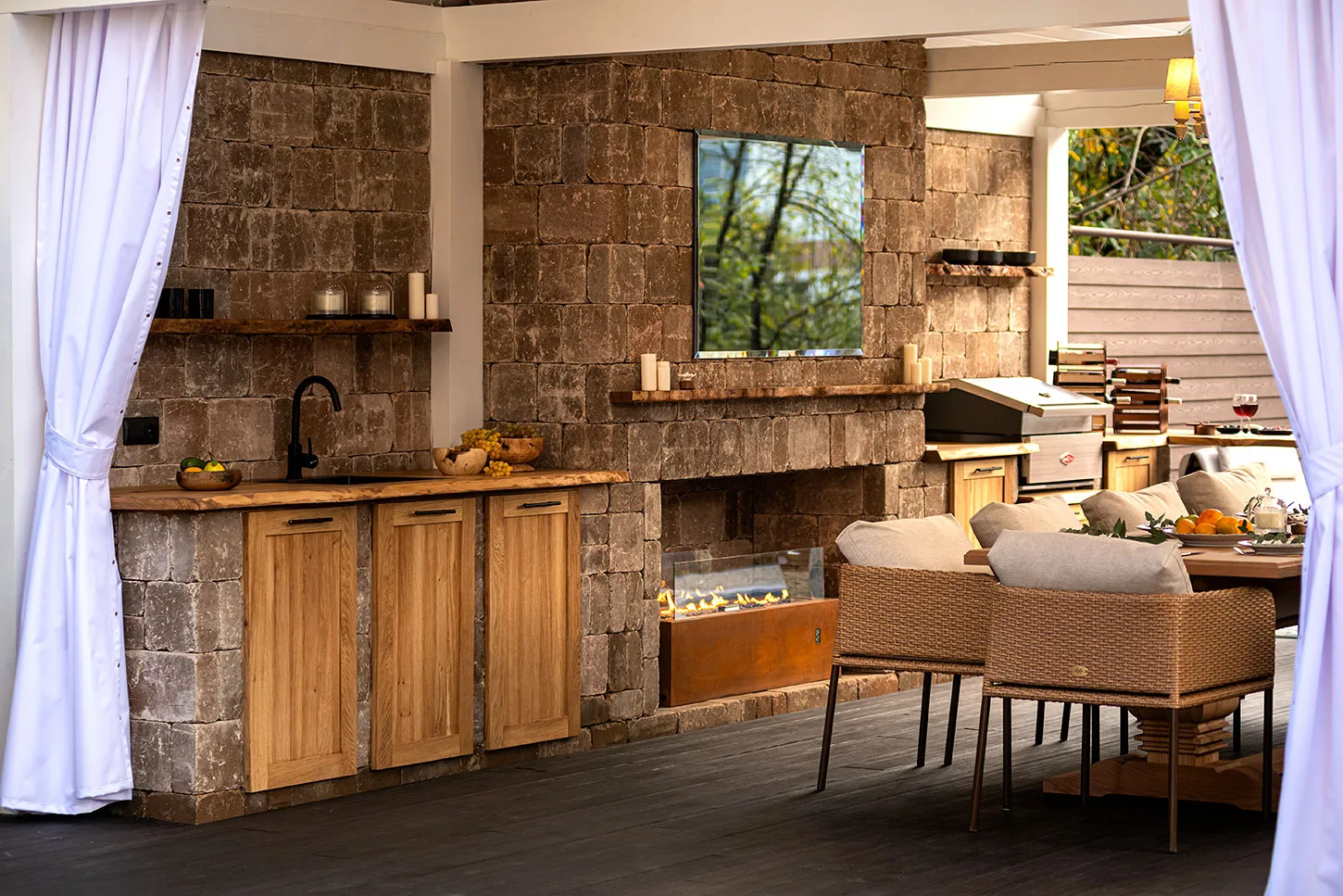 Беседка для "утомленных солнцем"
