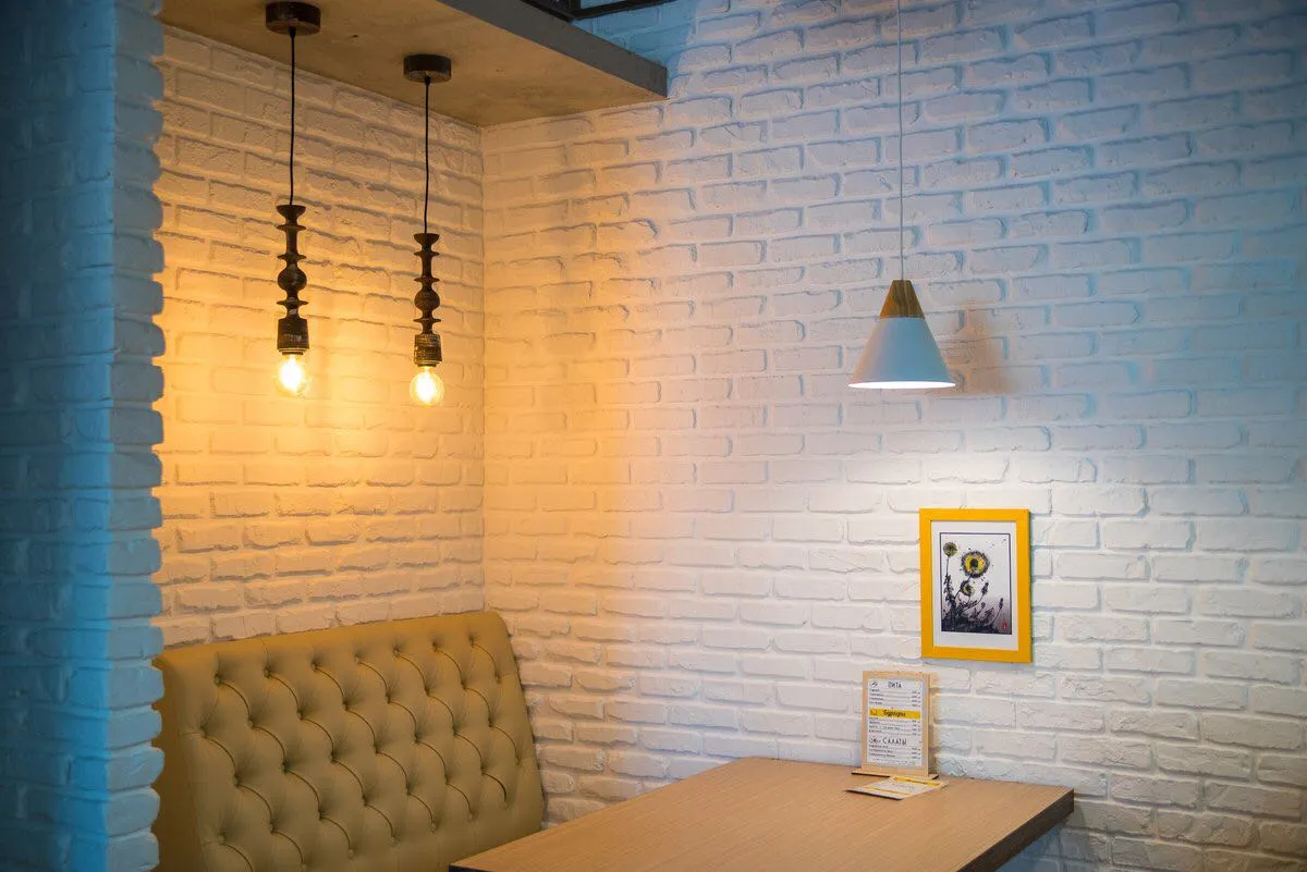 Уютное кафе в Loft стиле