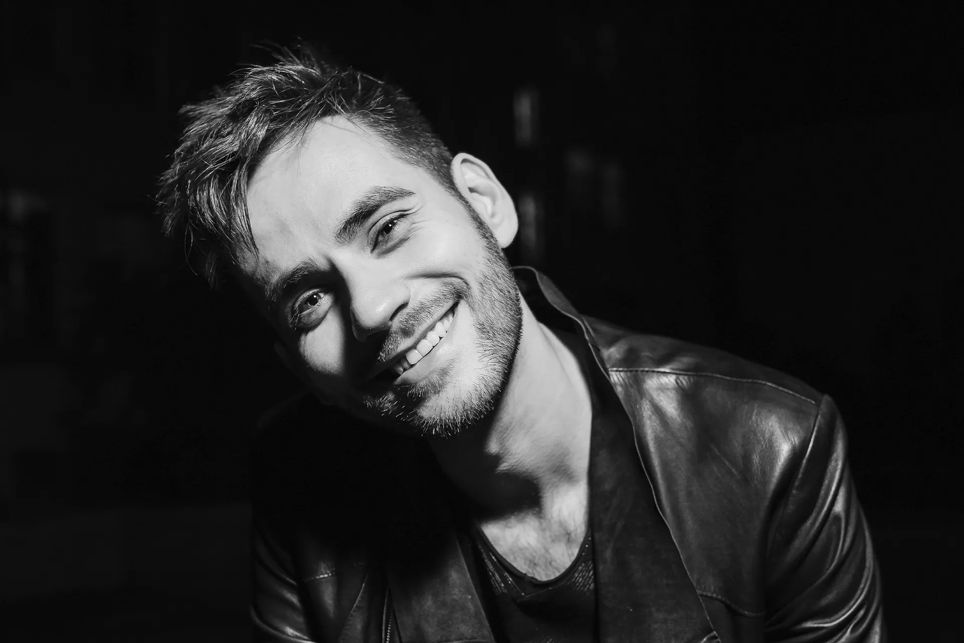 gq3qtggneich4c7jil833nrp6m58bzri.jpg