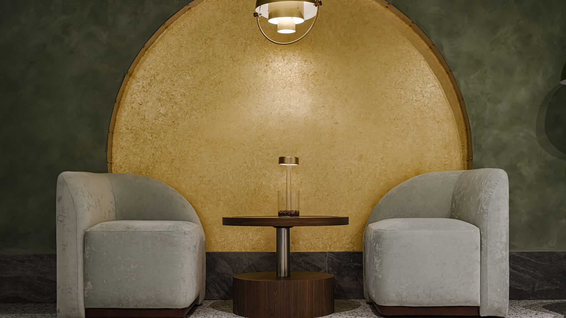 «Сейф Coffee: где кофе хранят как капитал»