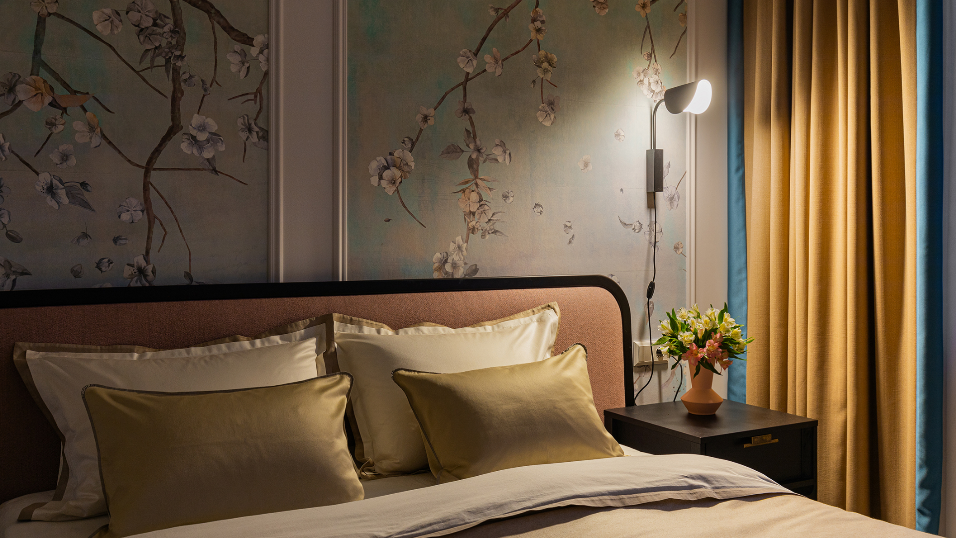 Современная квартира с видом на Москву-реку для яркой девушки