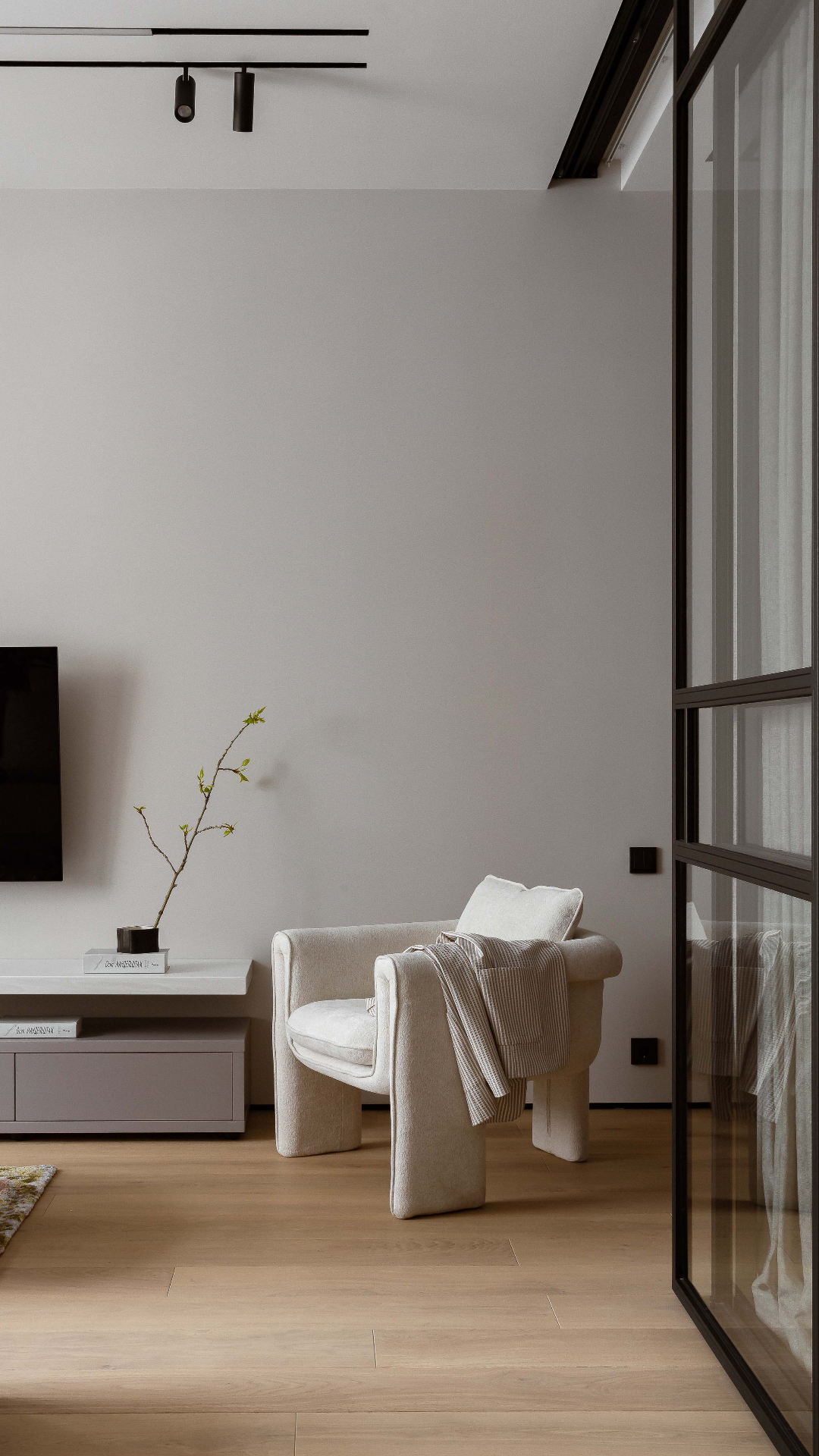 Квартира в ЖК «Шуваловский» для молодой заказчицы