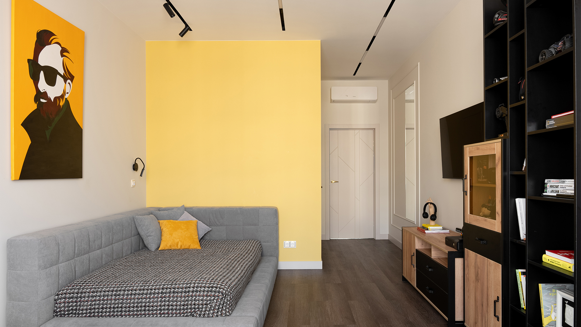 Квартира с яркими акцентами в ЖК «Сосновка»