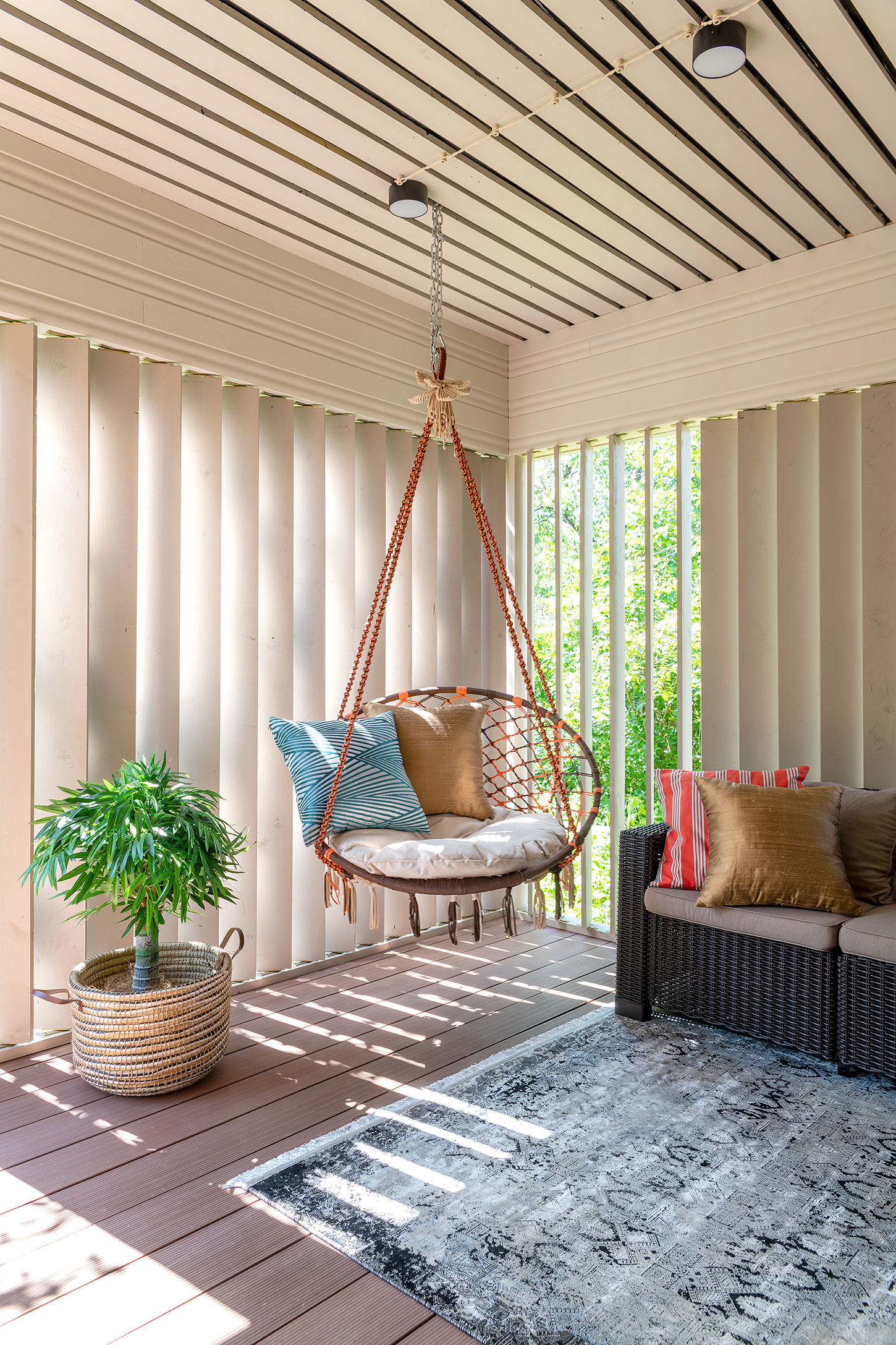 Беседка "Под Абажуром" с моделями Maytoni Technical