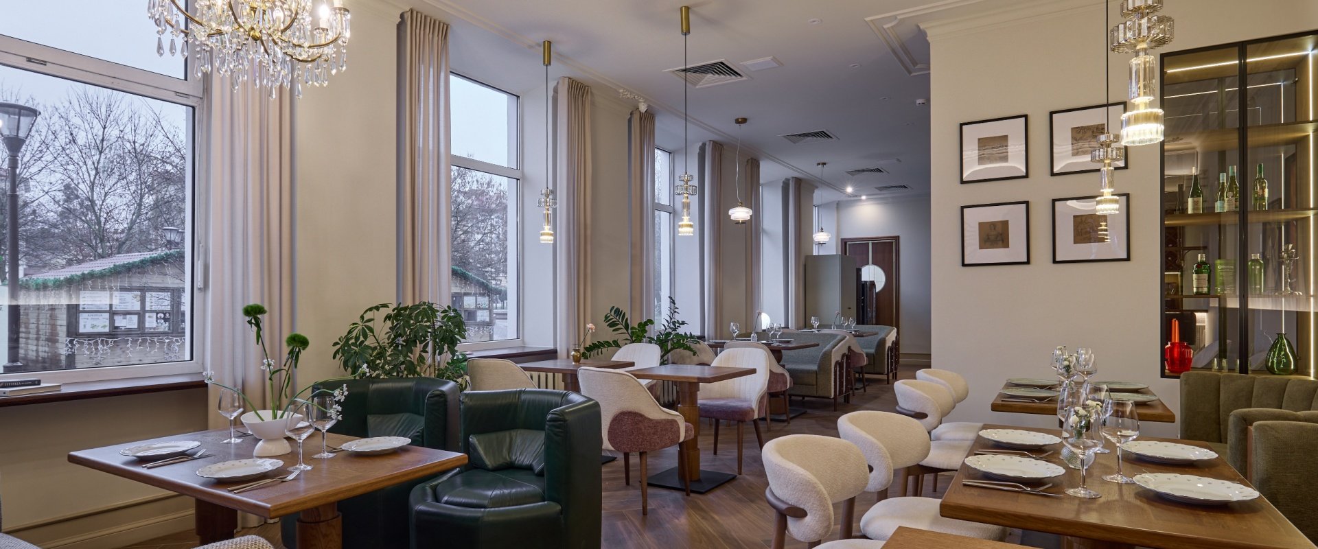 Ресторан «Бона»: современное освещение в историческом центре Беларуси