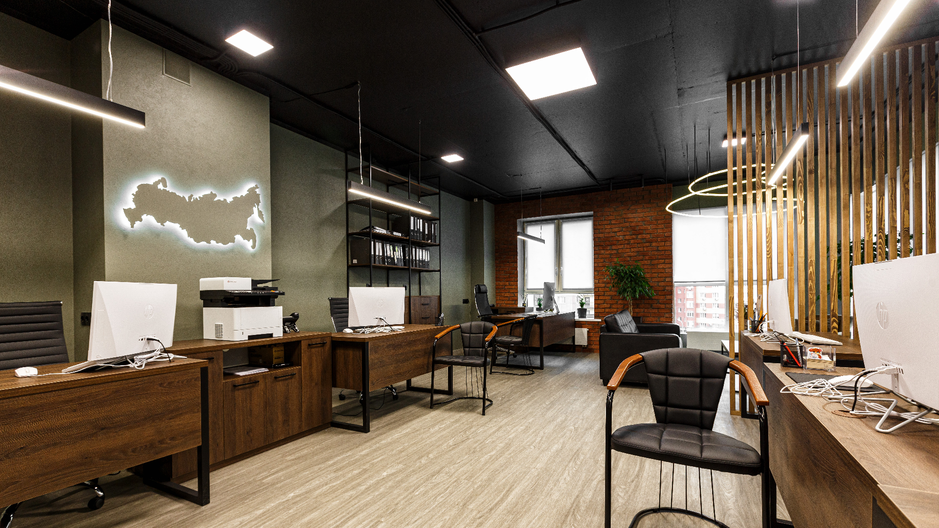 Свет и сталь: брутальный офис юридической компании