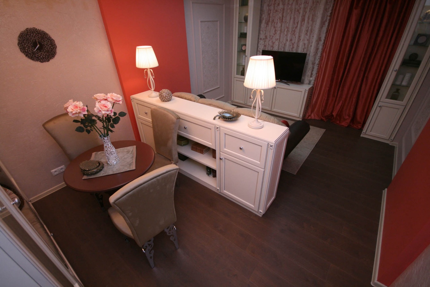 Коралловая сага и мятая бумага