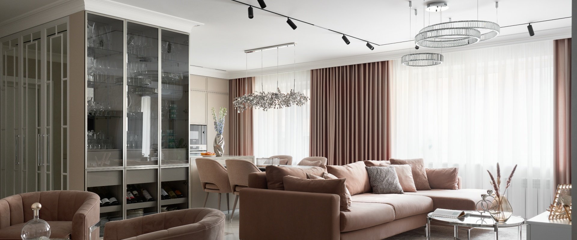 Светлый эклектик для семьи в Красноярске