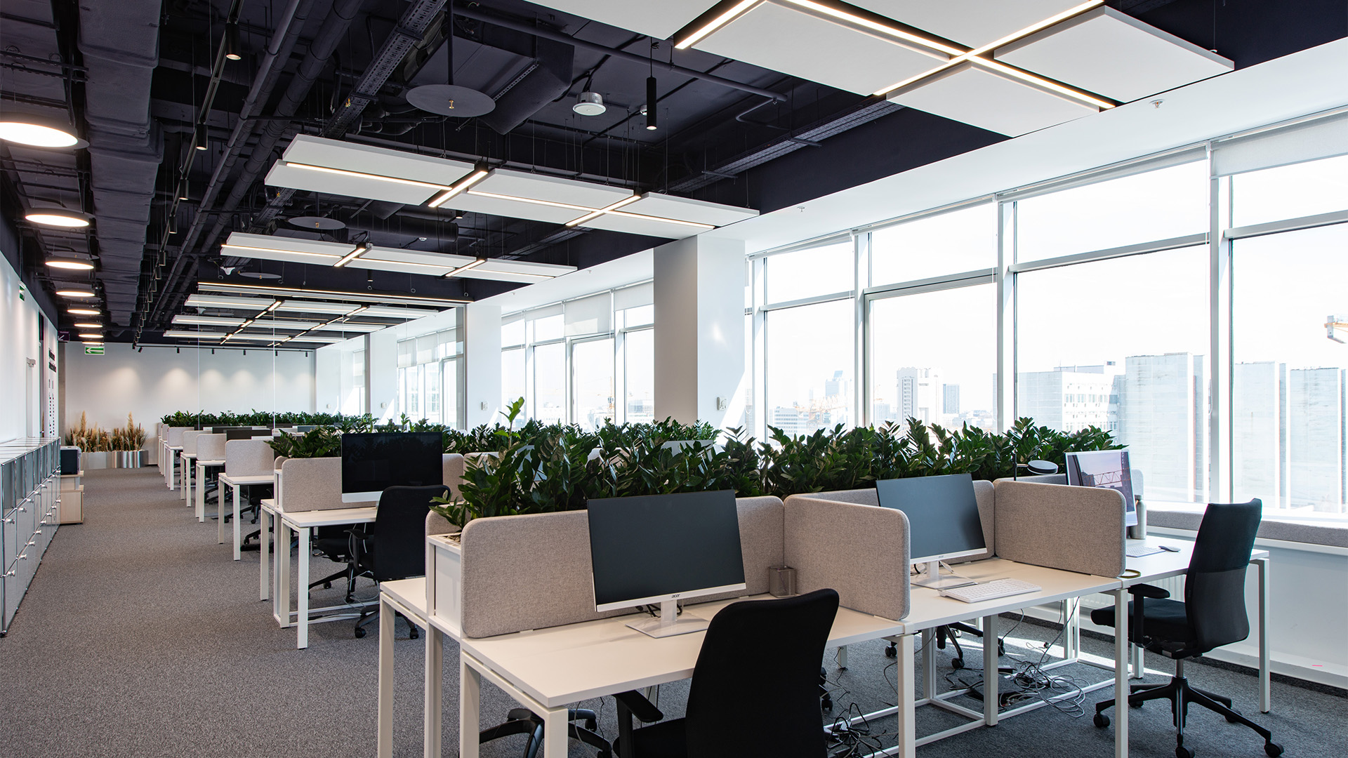 Офис Maytoni: свет, пространство, смысл