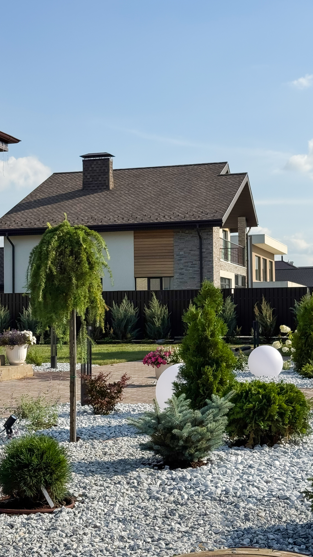 Свет и природа в гармонии: ландшафт КП «Земляничная поляна»