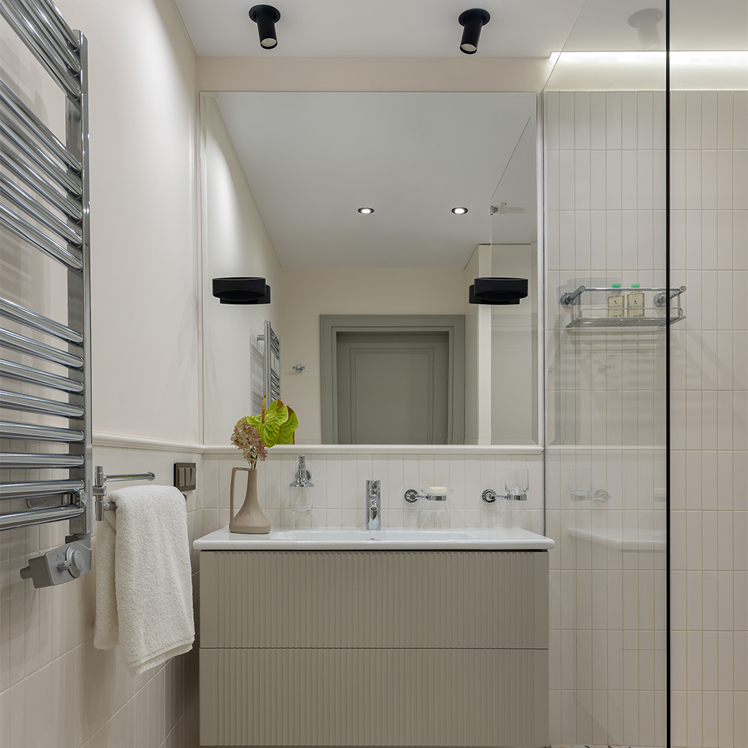 Перепланировка квартиры 2003 года: от устаревшего интерьера к современному дизайну