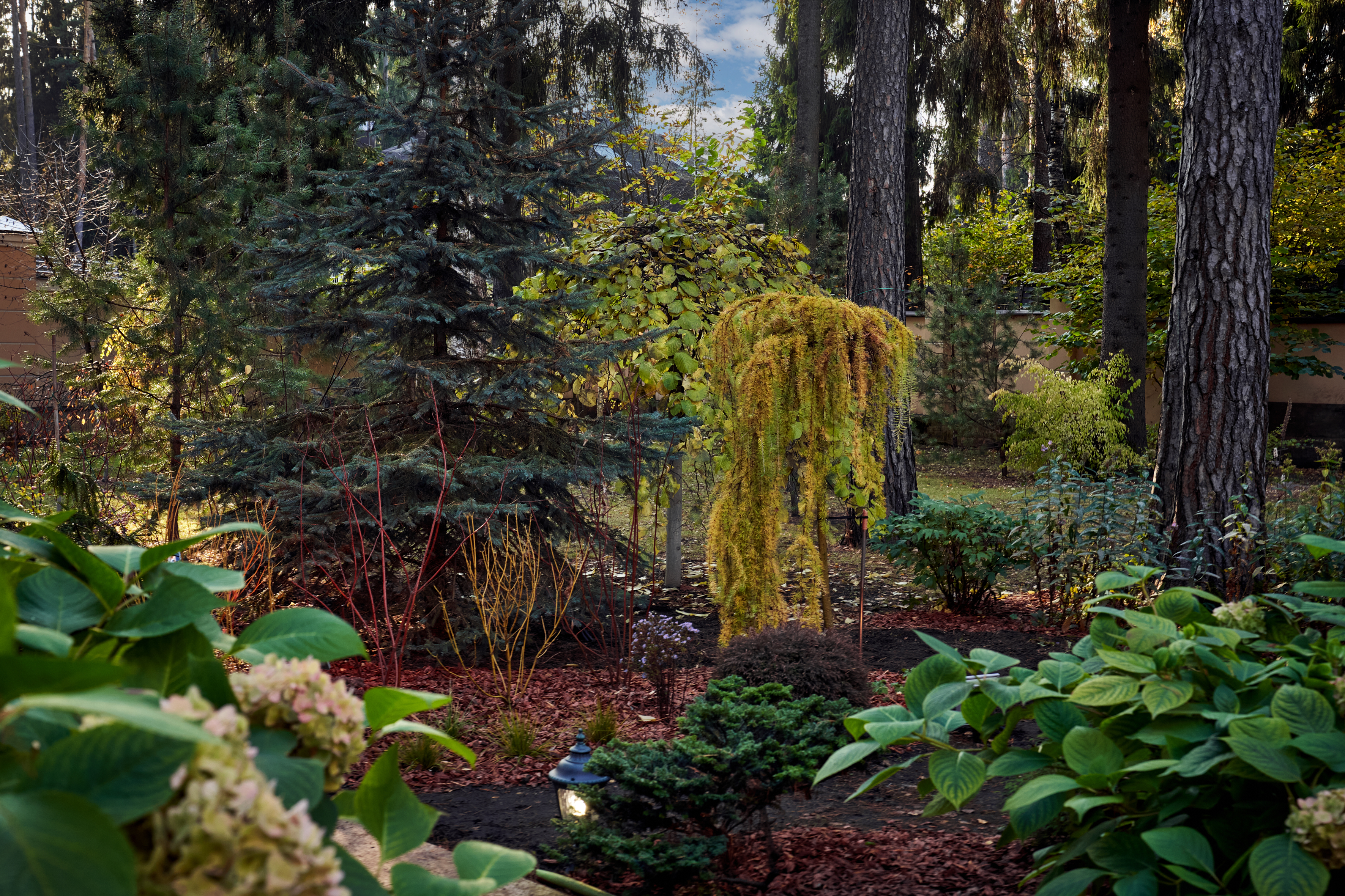 Приусадебная терраса Инны Чуриковой и Глеба Панфилова