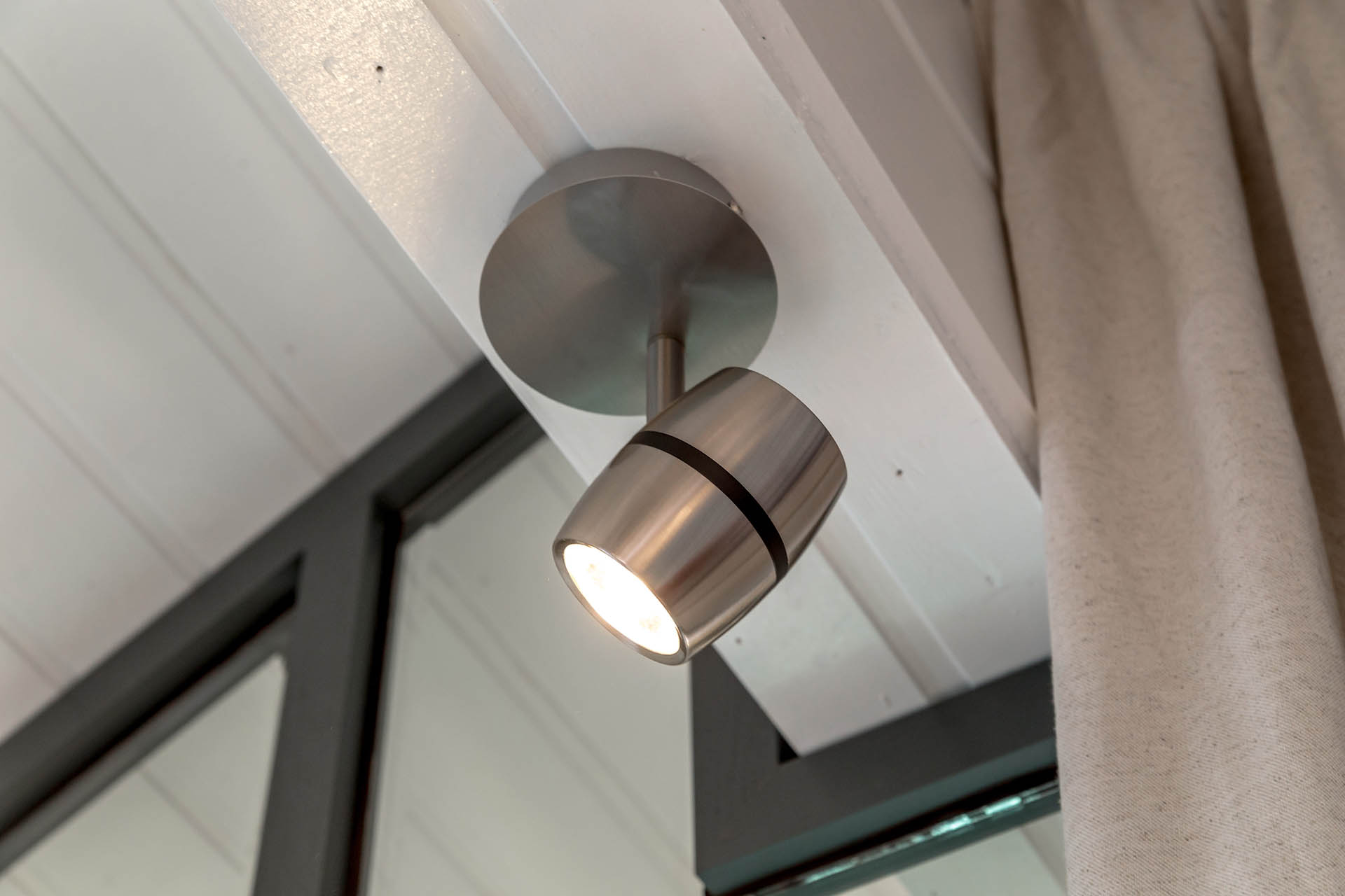 Мансарда для поцелуев