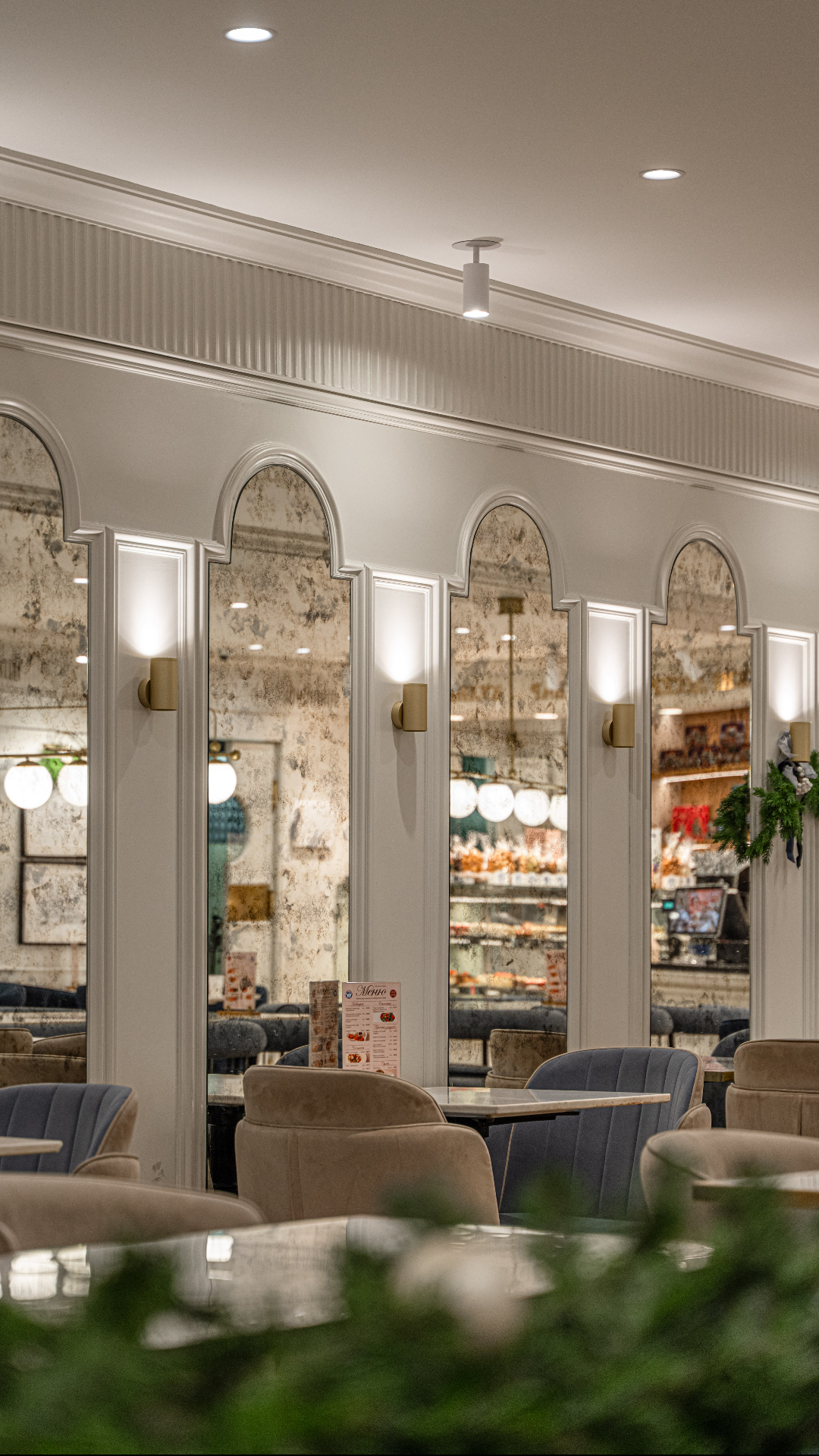 Кондитерская «Север» на Невском, 44