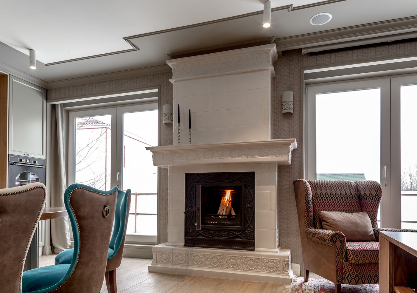 Кухня-гостиная в твидовом костюме