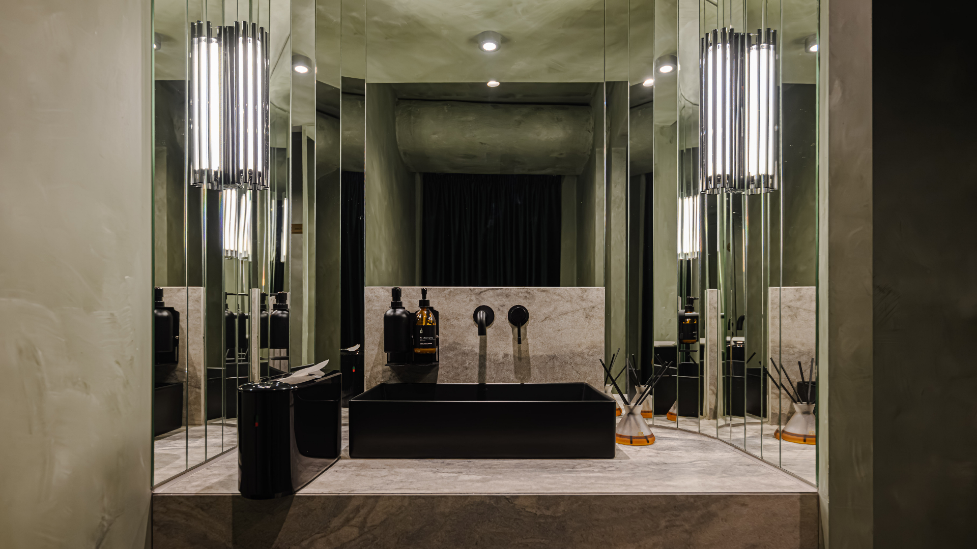 «Сейф Coffee: где кофе хранят как капитал»