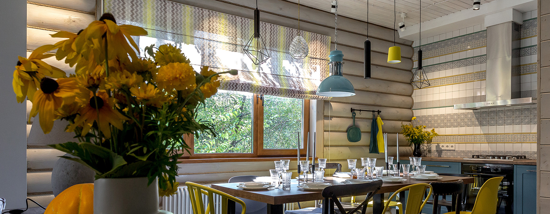 10 стульев в бирюзе с лимоном