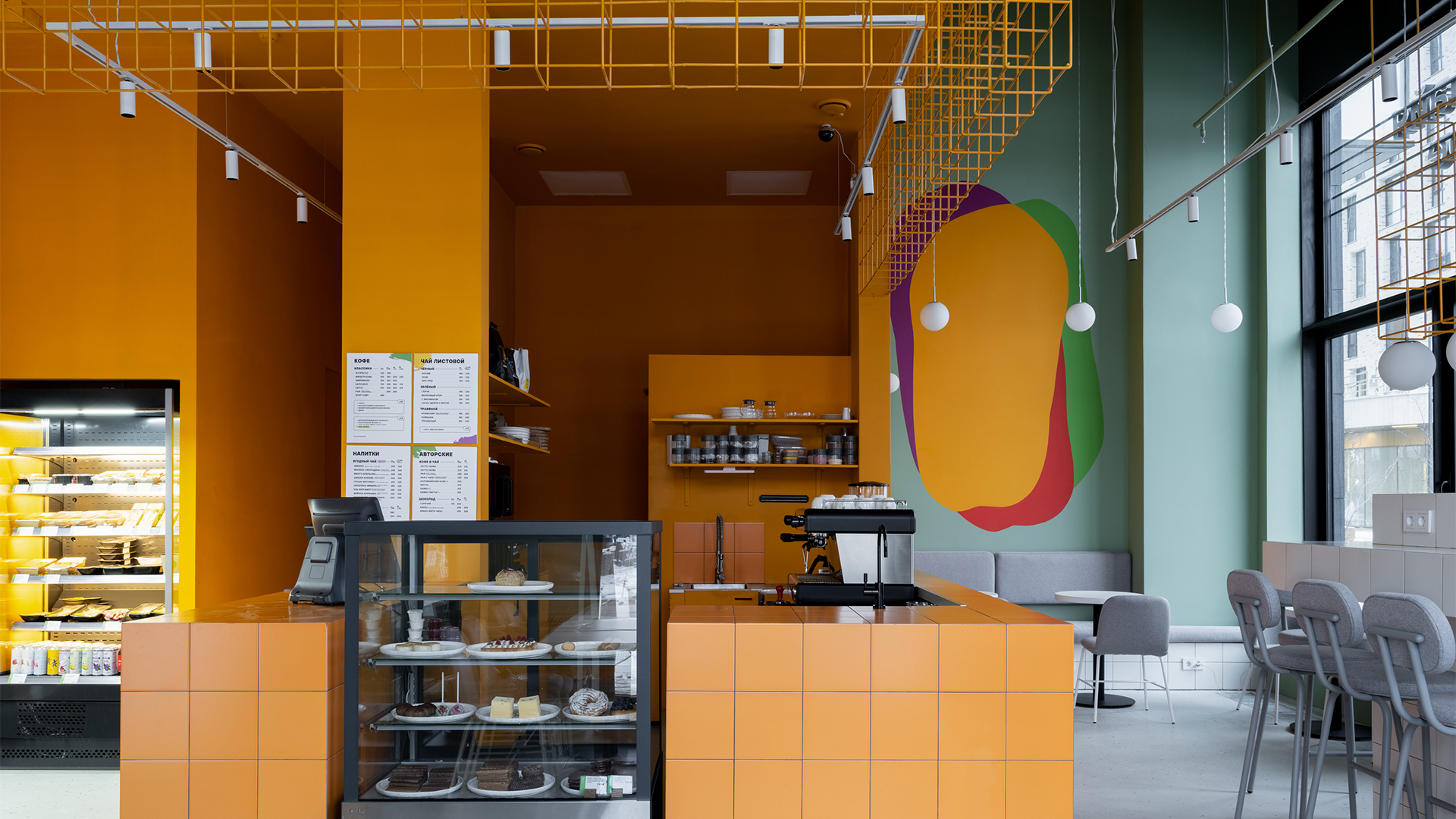 Промышленные джунгли: новое дыхание кофейни Hello Papaya Filicity в Москве