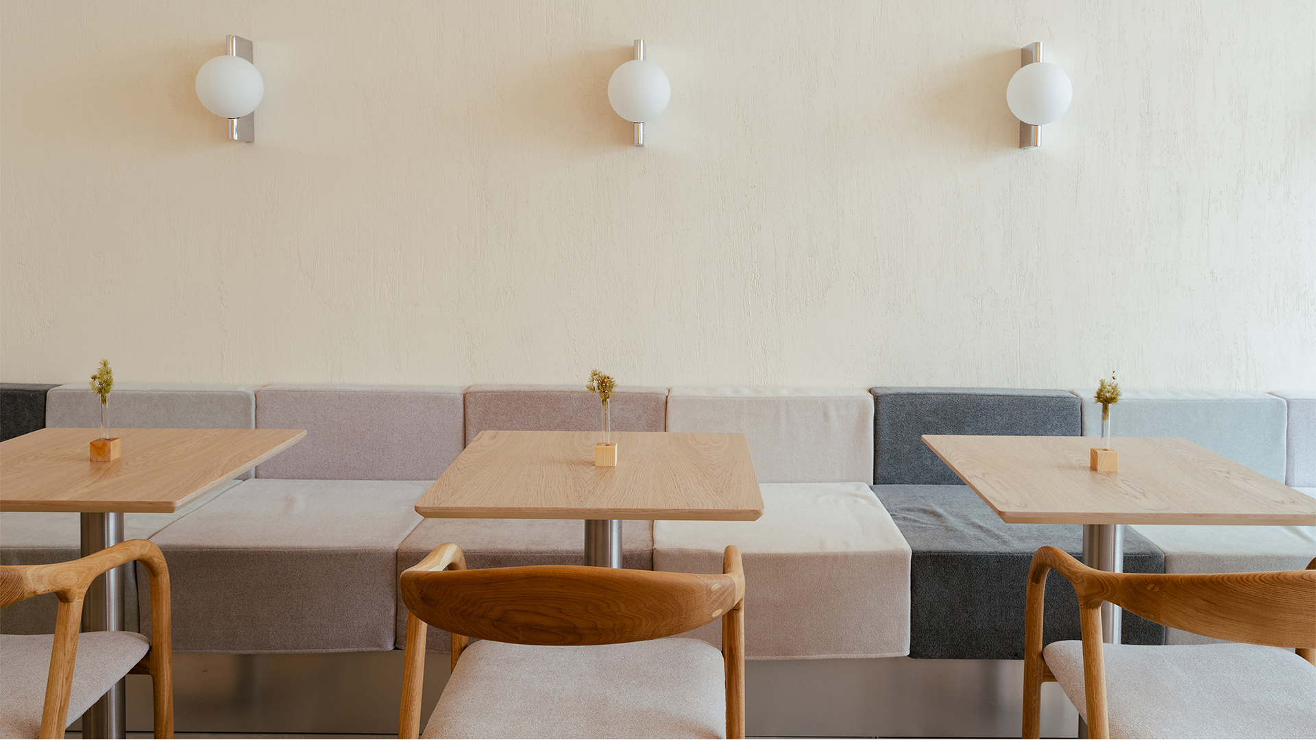 Ресторан на Большой Грузинской: минимализм с нотками ретро