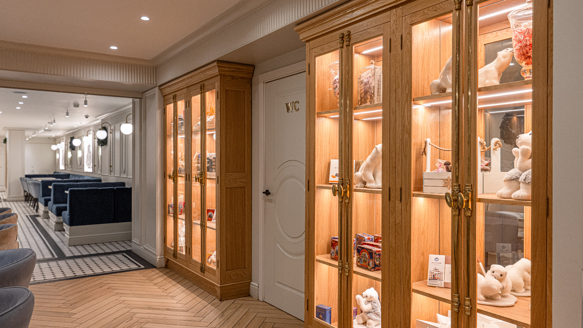 Кондитерская «Север» на Невском, 44