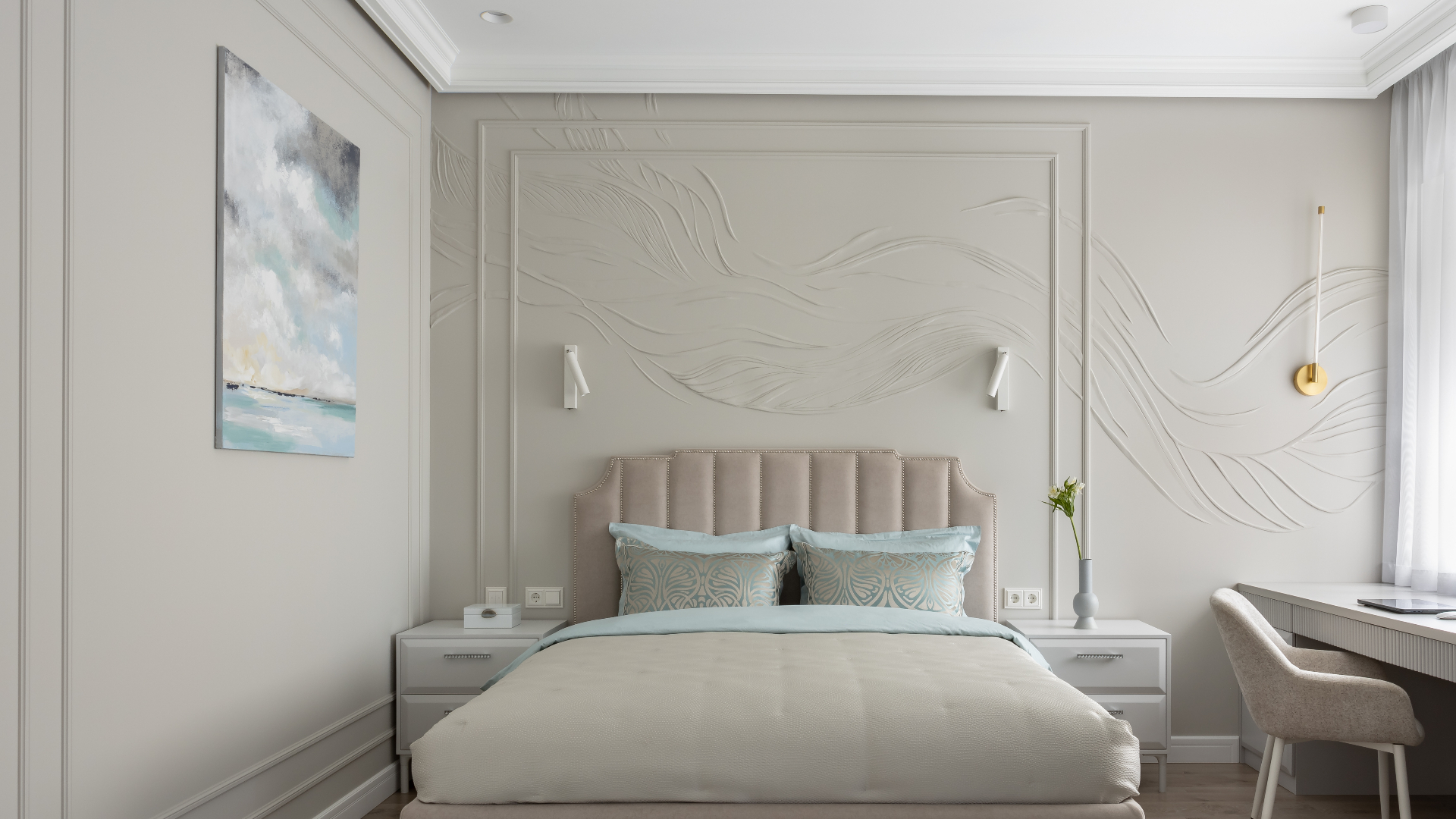 Лебединое озеро в камне и хрустале: таунхаус 180 м² в классике