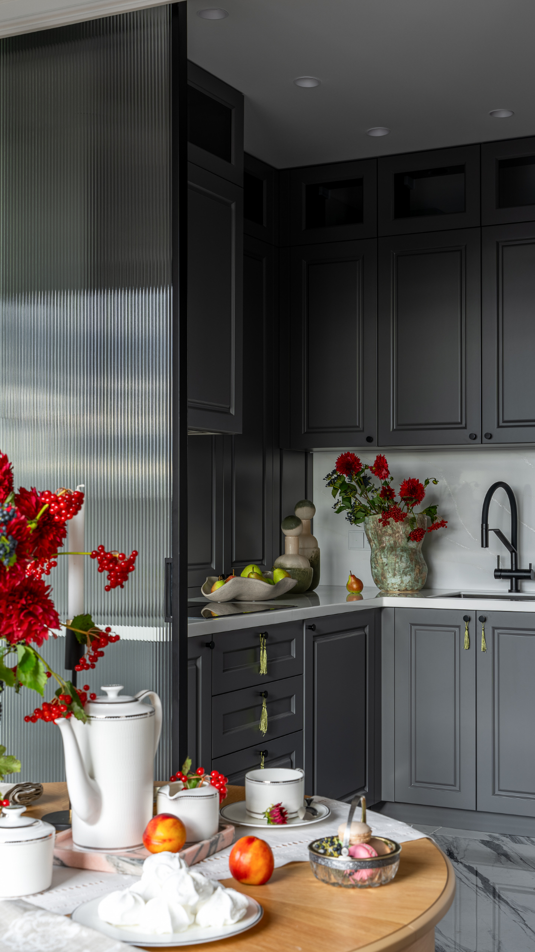 Верхний аккорд: пентхаус в ритме джаза