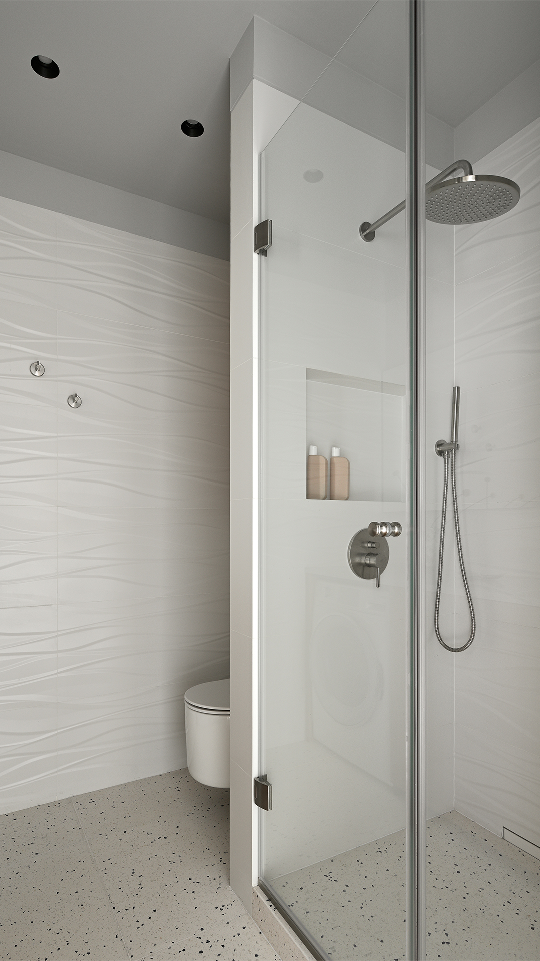 Двухкомнатная семейная квартира 48 кв. м. в Калининграде