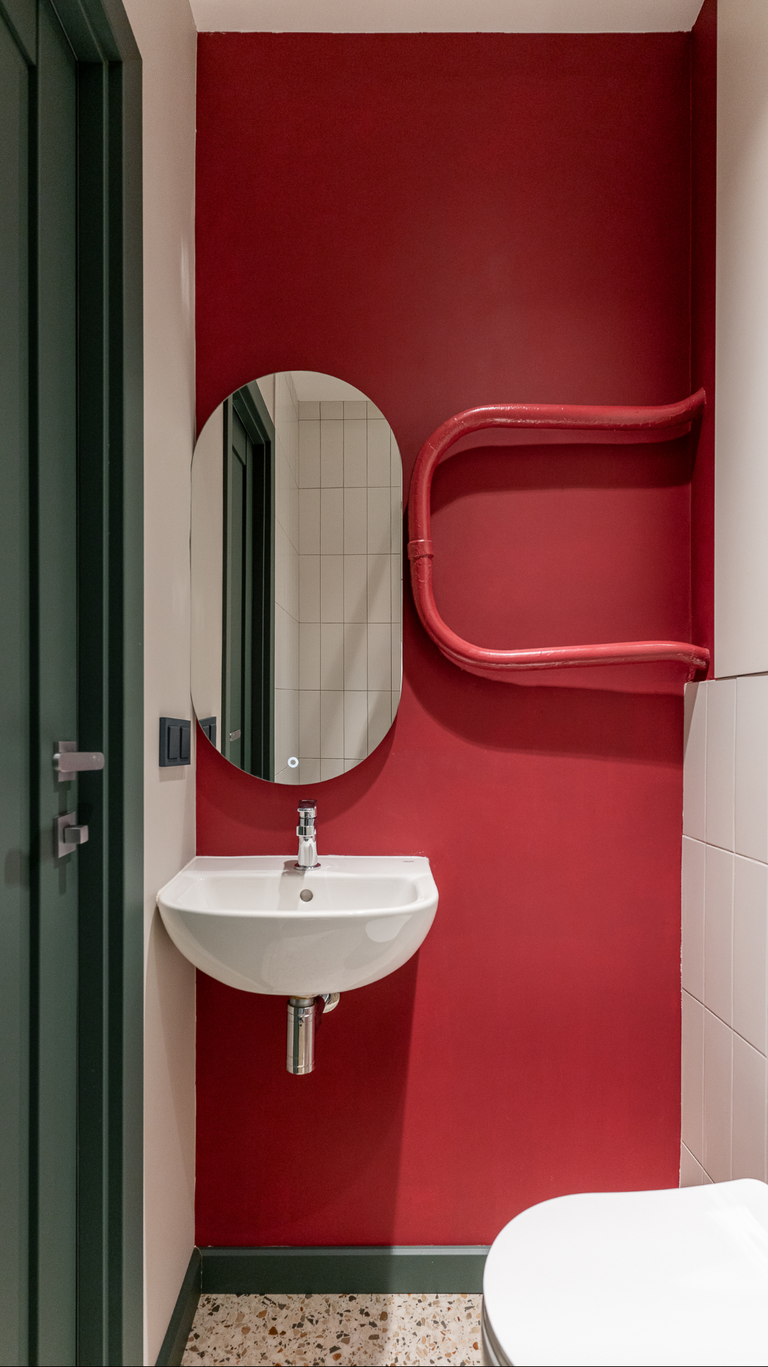 Гибкий свет Maytoni для посуточной аренды в Москве