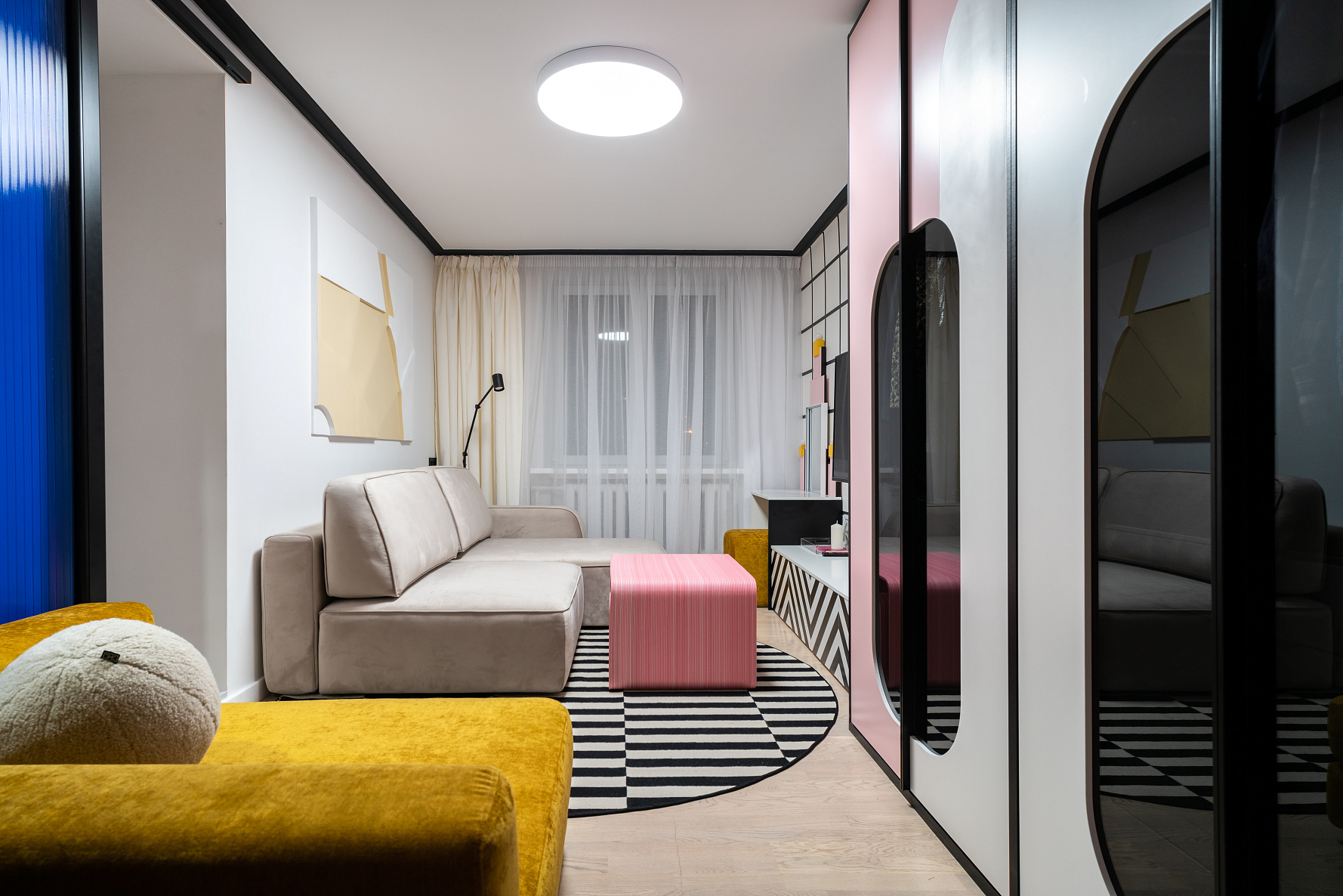 Дизайн-проект «Гостиная с Екатериной Улановой и Элиной Махмуди» в ТВ-программе Большая Переделка