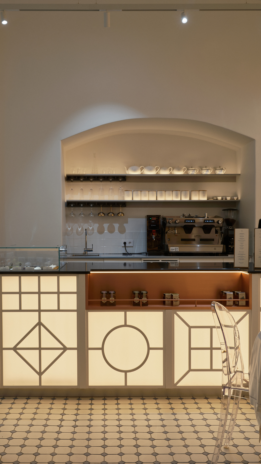 Кафе-кондитерская "Чайная" от бренда “Крестецкая строчка"