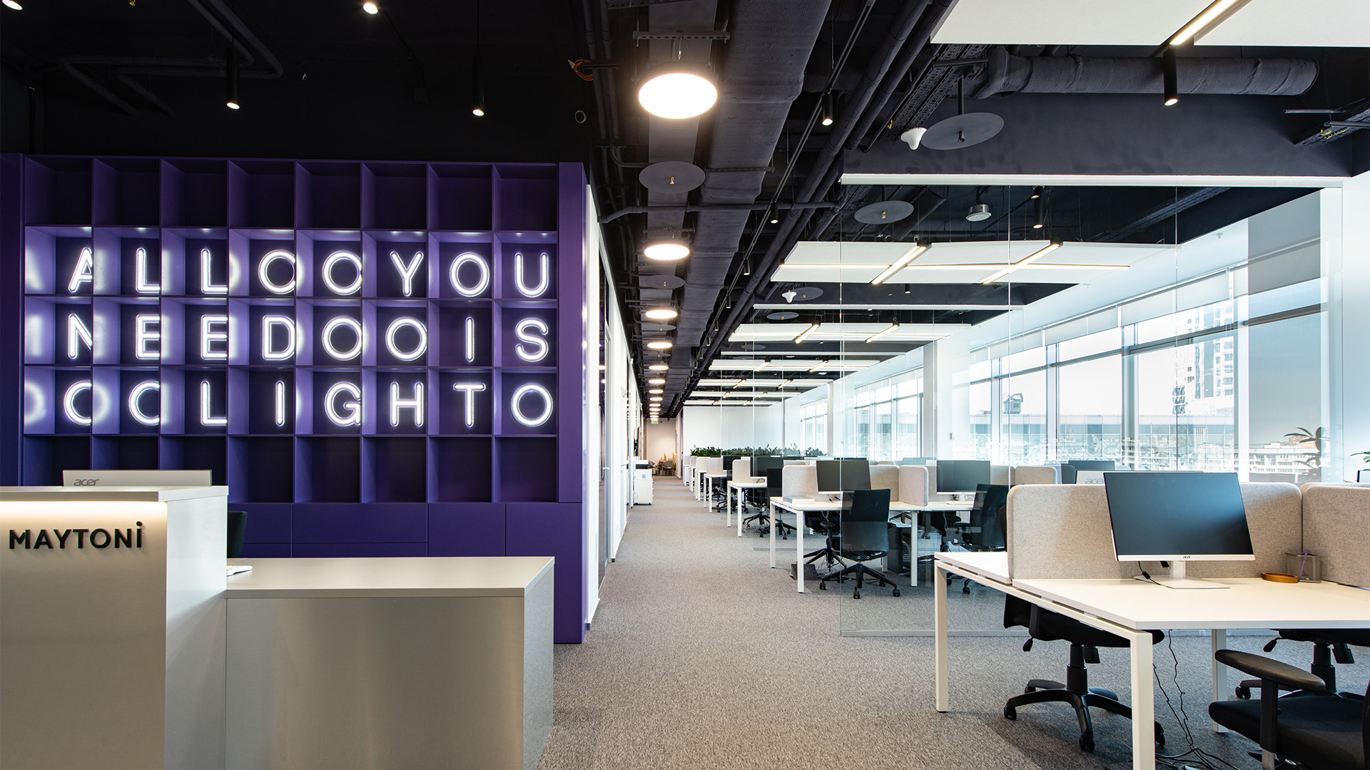 Офис Maytoni: свет, пространство, смысл