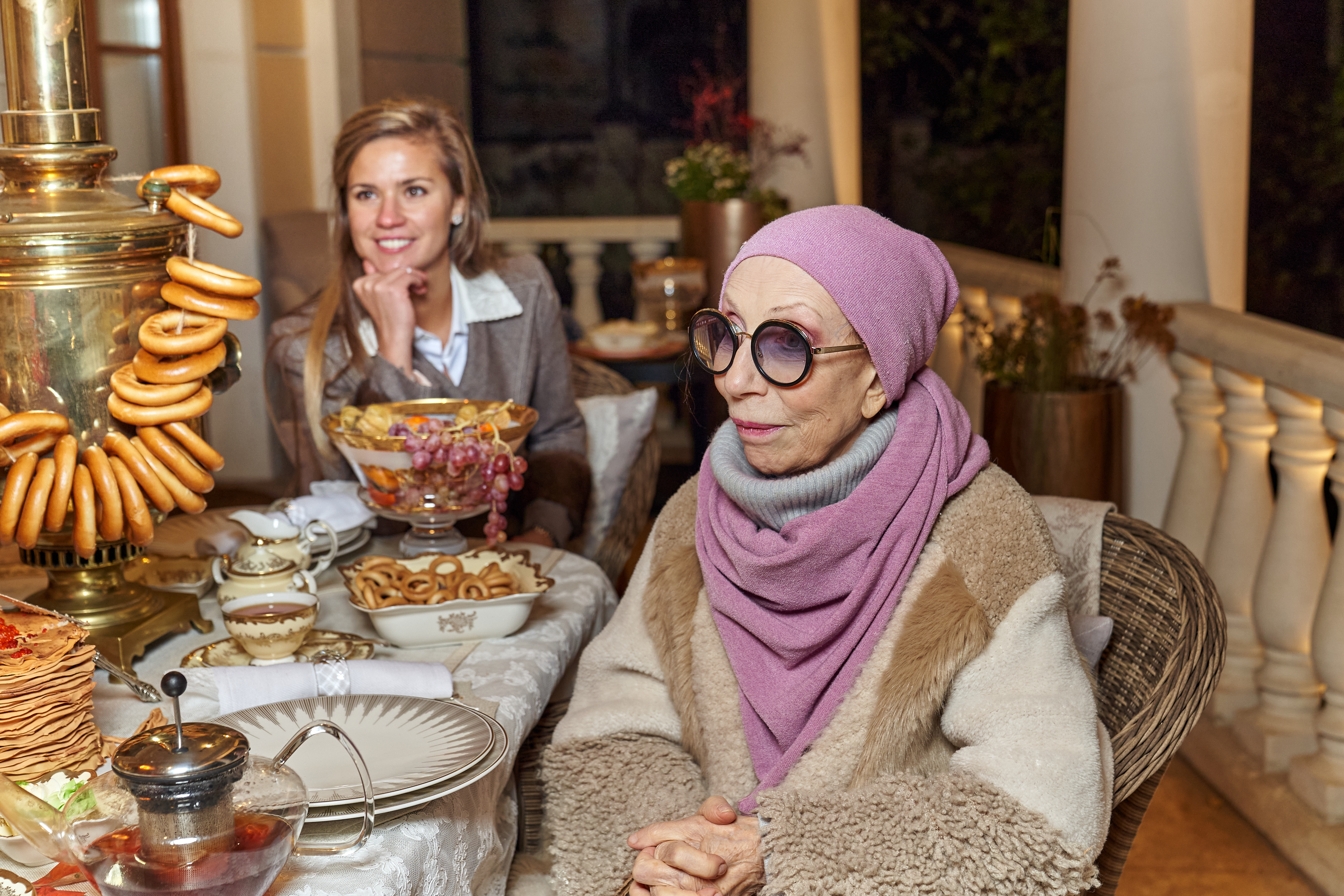 Приусадебная терраса Инны Чуриковой и Глеба Панфилова