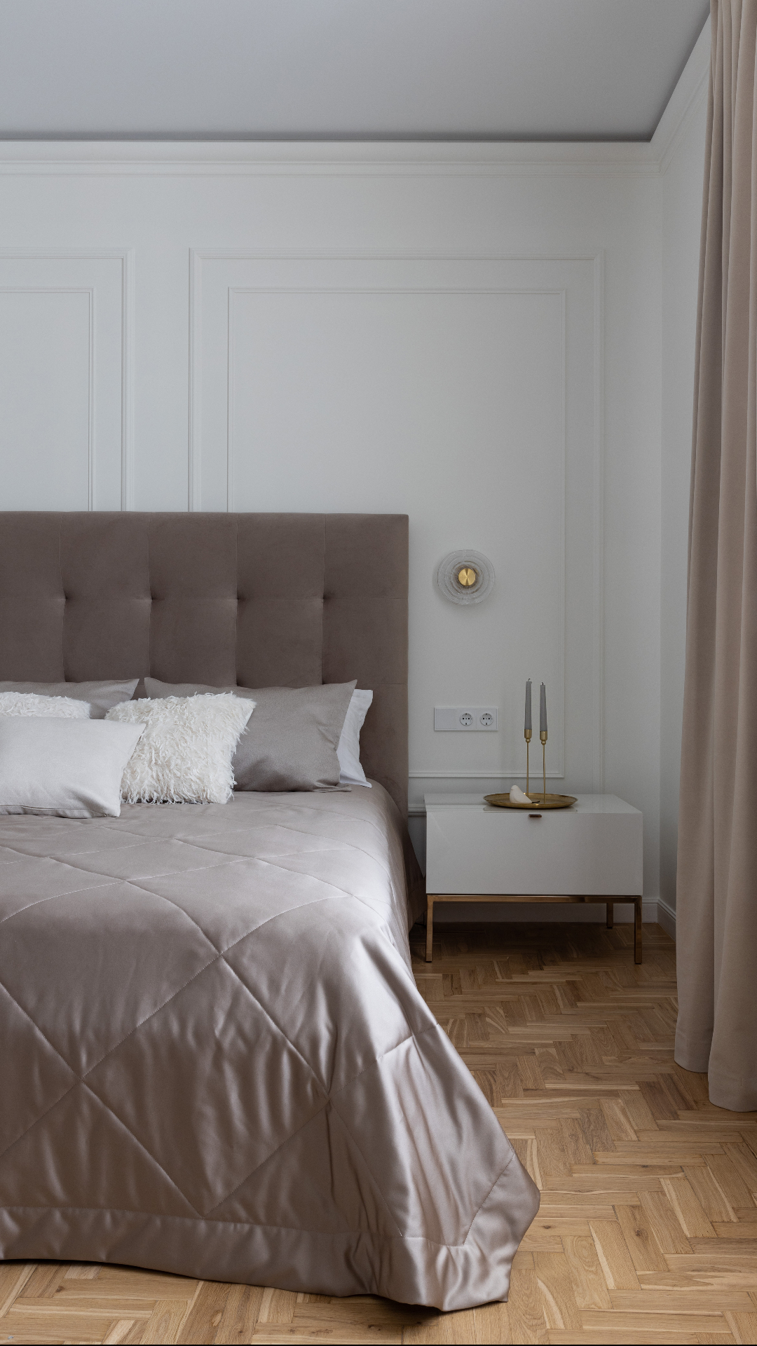 Воздушный свет и исторические стены: квартира студентки в Самаре