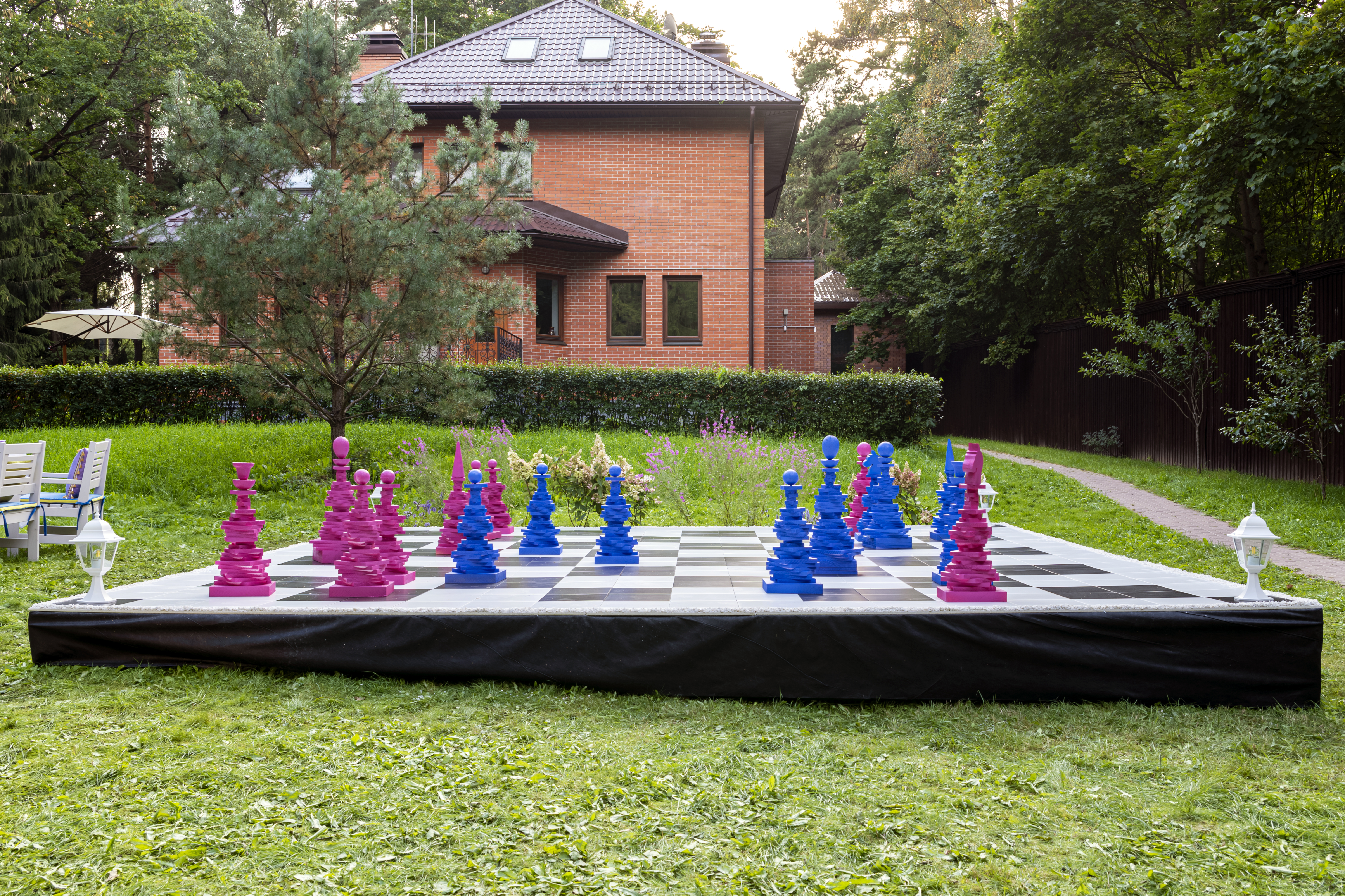 «Алиса в Зазеркалье» на даче Зои Николаевны Зелинской