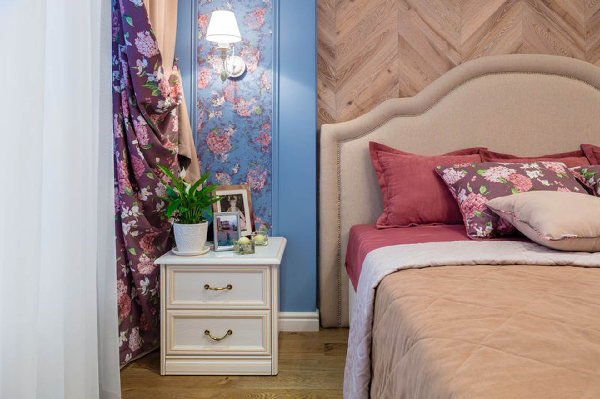 Спальня в зефире