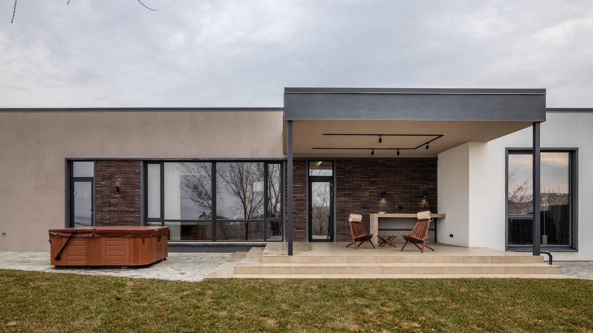 Дом на волжском склоне в Саратове