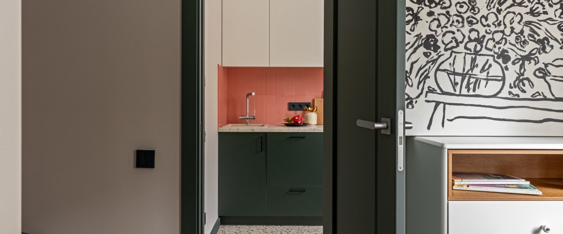 Гибкий свет Maytoni для посуточной аренды в Москве