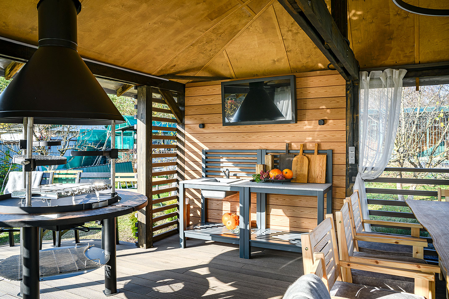 Освещение беседки в ТВ-проекте "На Дачу!"