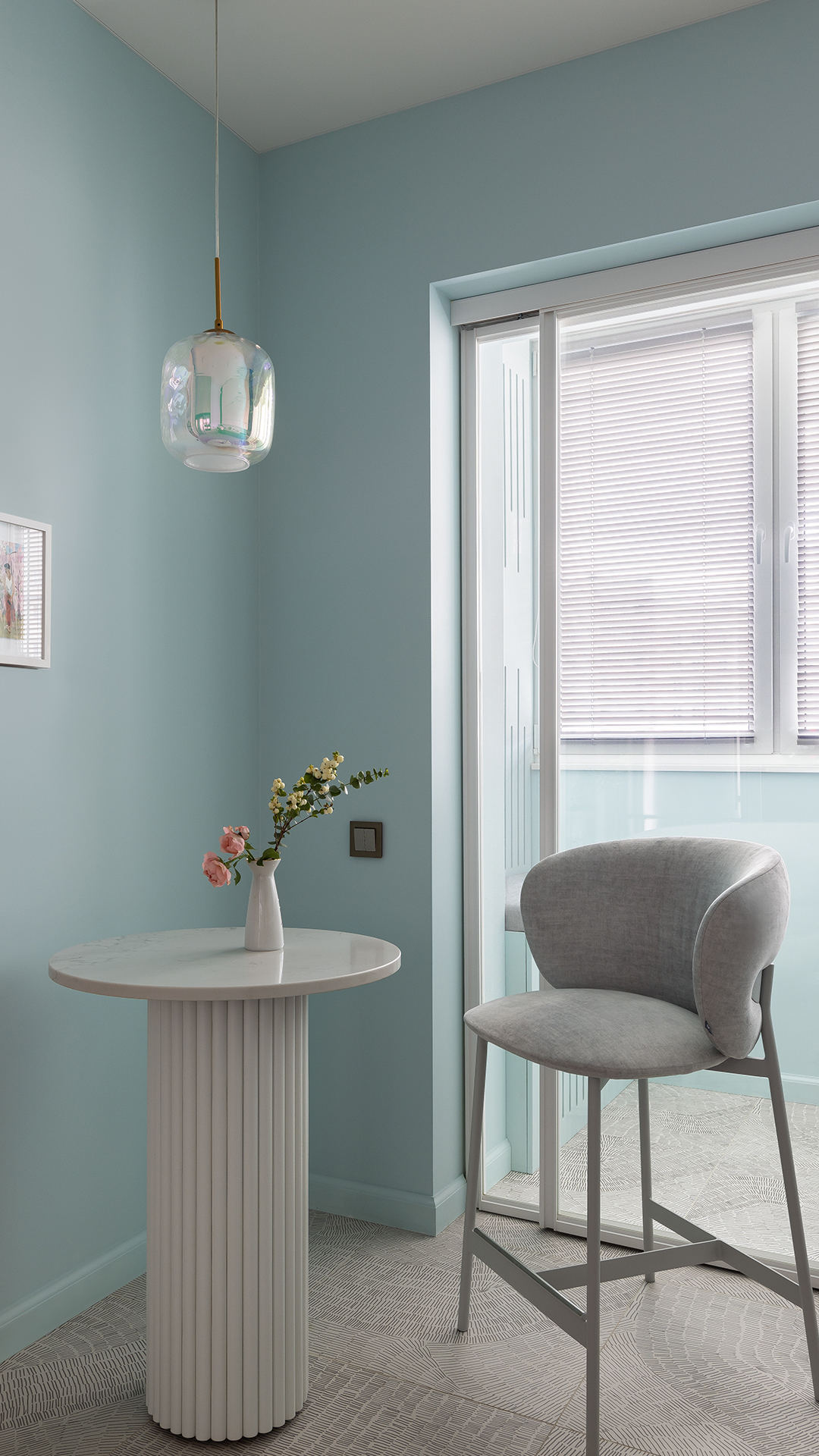 Перепланировка квартиры 2003 года: от устаревшего интерьера к современному дизайну