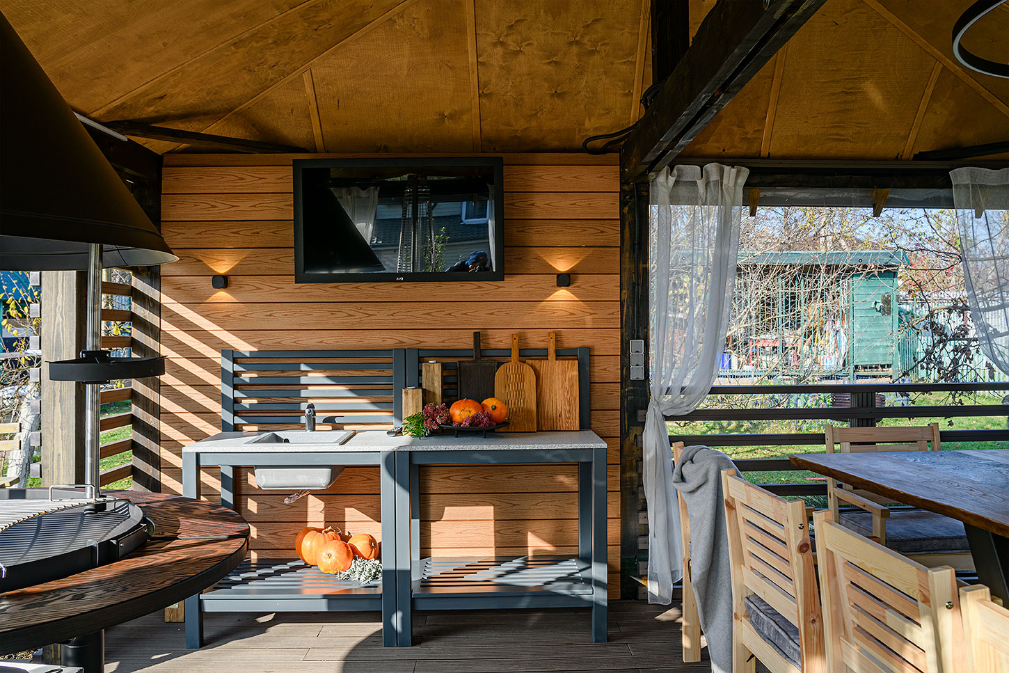 Освещение беседки в ТВ-проекте "На Дачу!"