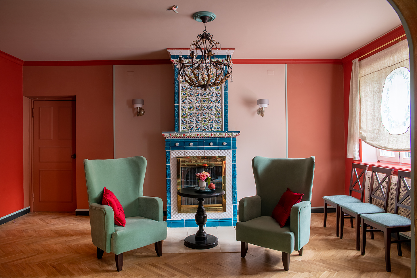 Фазенда Лайф. Гостиная «Традиции» с моделями MAYTONi из серии Lillian