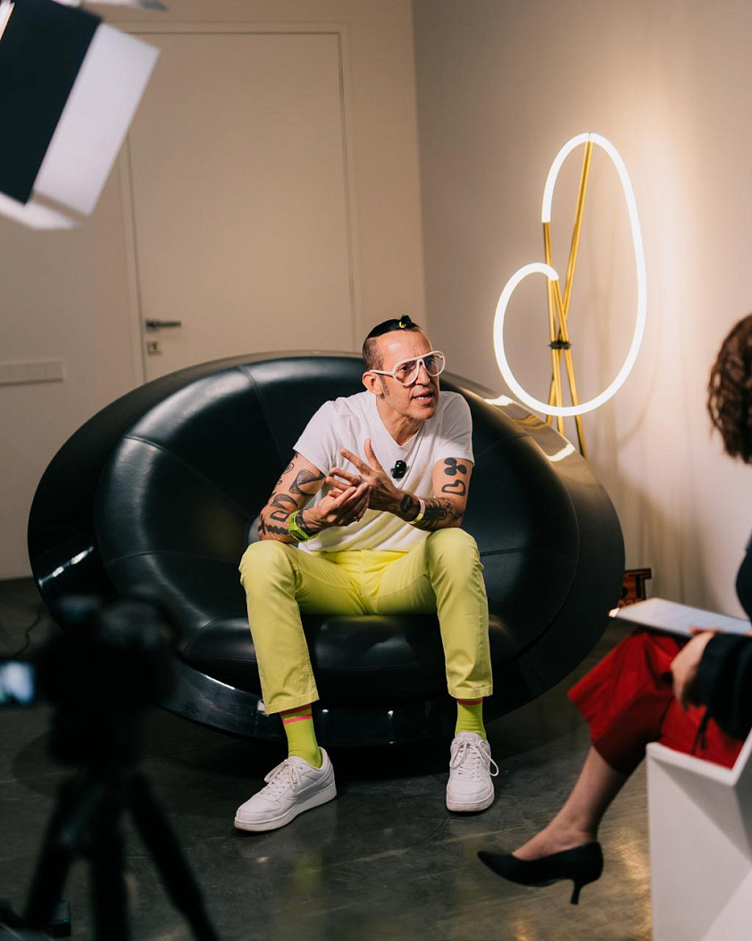 Наш творческий диалог с Каримом Рашидом начался на Design Fest Yerevan 2025