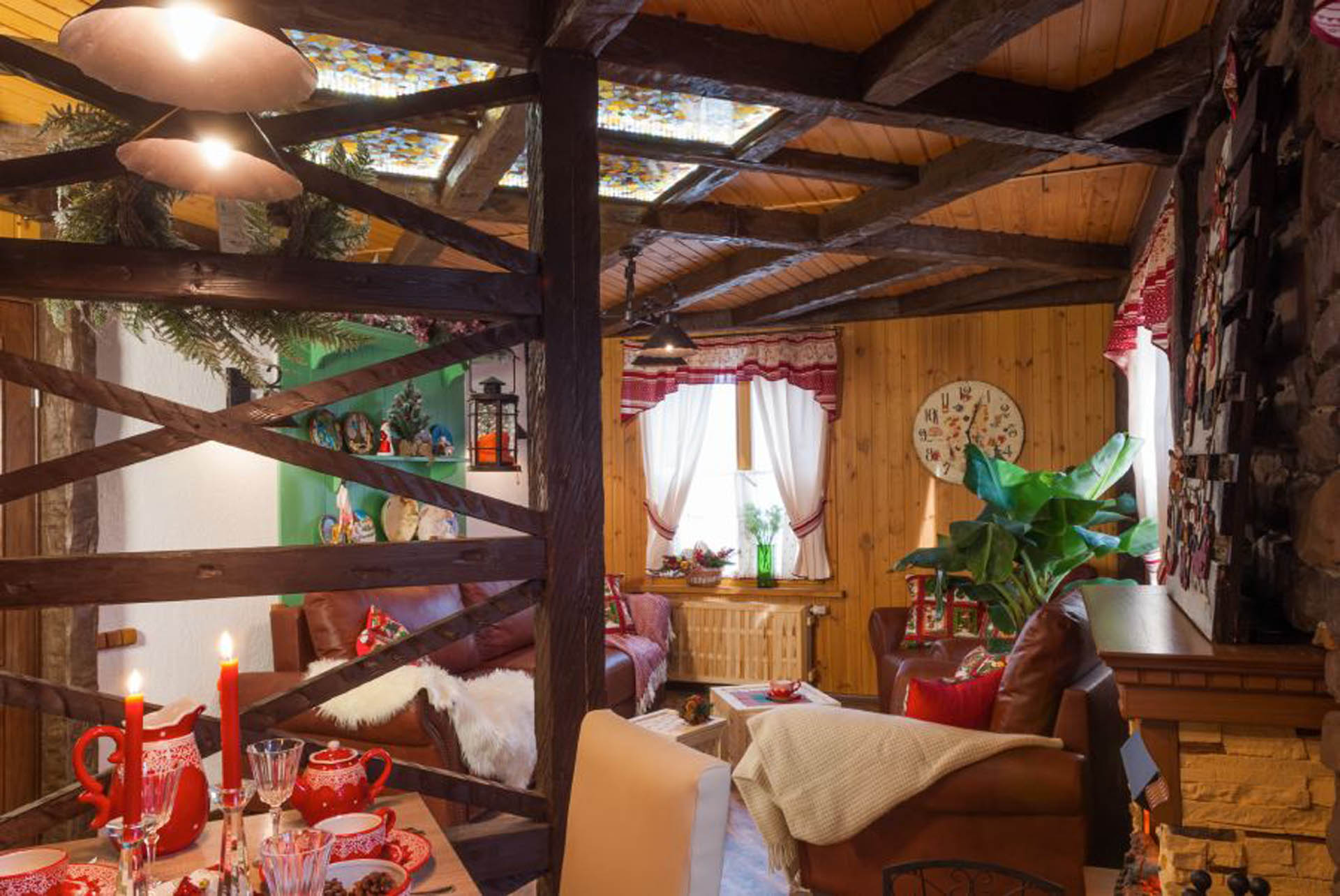 Студия в деревенском стиле