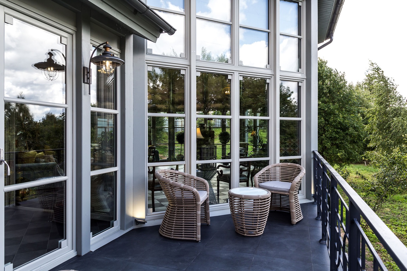 Салон в волшебном фонаре