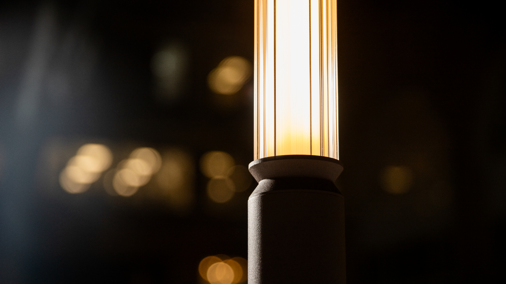 Свет, который рождает зимнюю сказку: Maytoni во дворе университета им. С. Г. Строганова