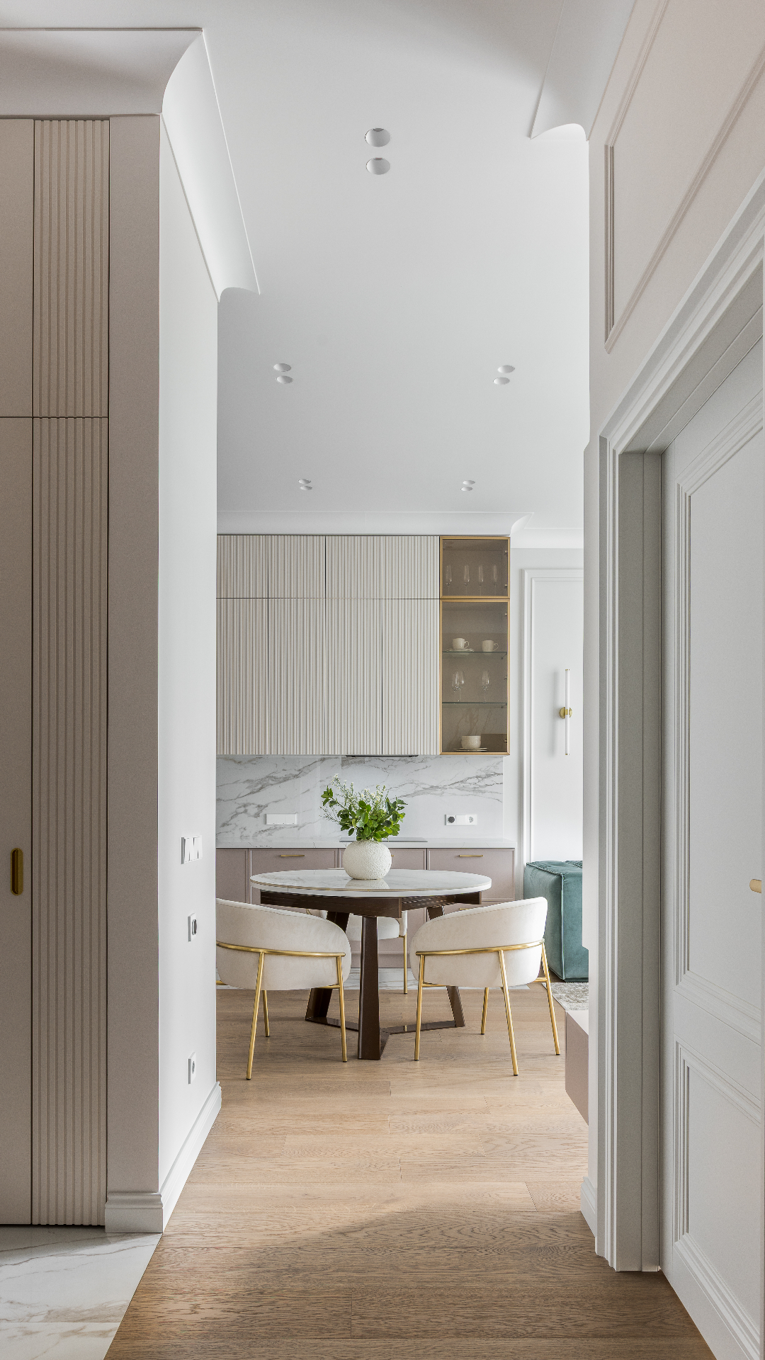 West Garden: нежный расцвет классики