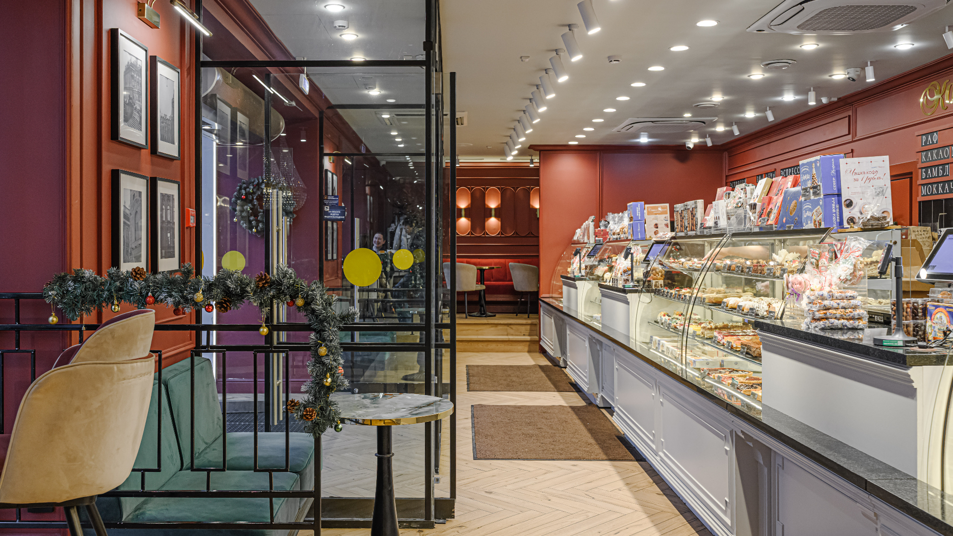 Север Метрополь — сердце десертного Петербурга