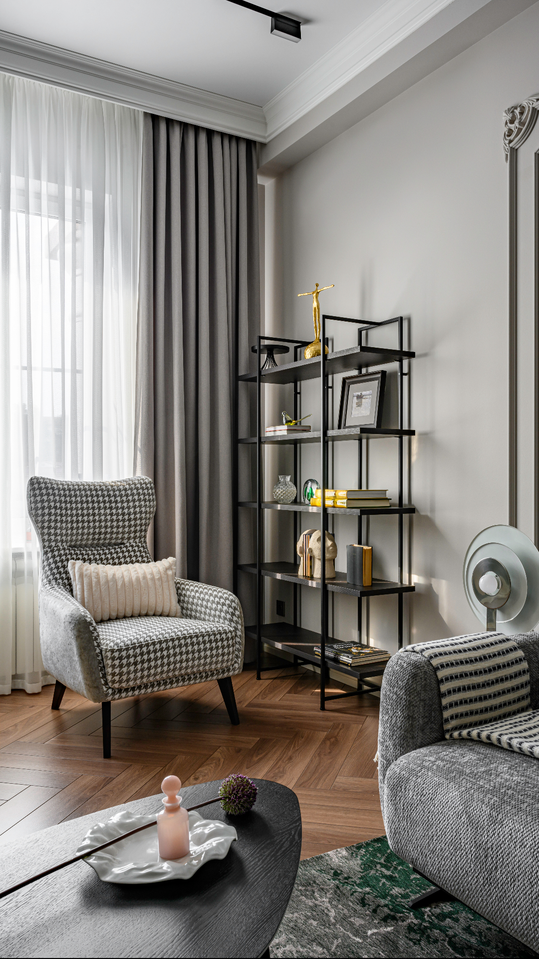 Возрождение классики: интерьер в сталинском доме в Туапсе